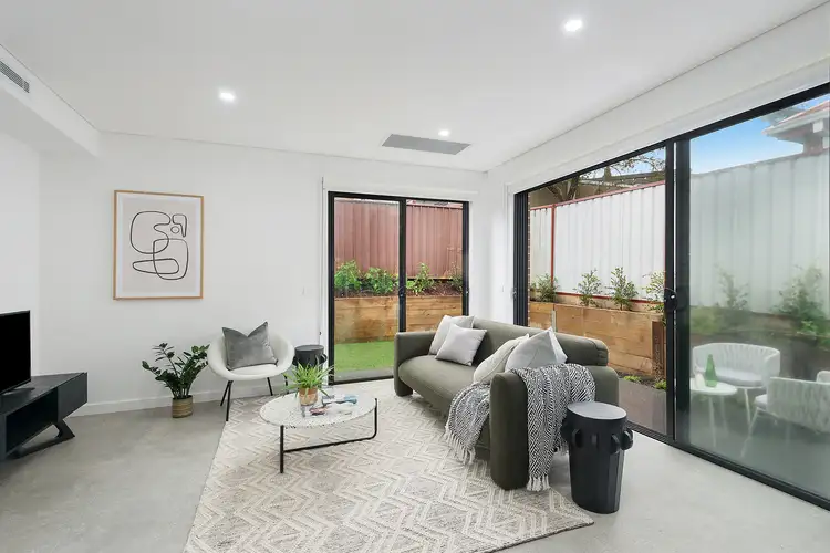 8/45 Grove Avenue, Narwee NSW 2209