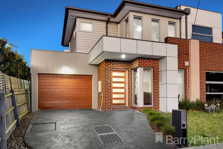 2B Witney Way, Bundoora VIC 3083