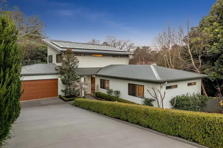 28 Wirra Wirra Street, Mount Lofty QLD 4350