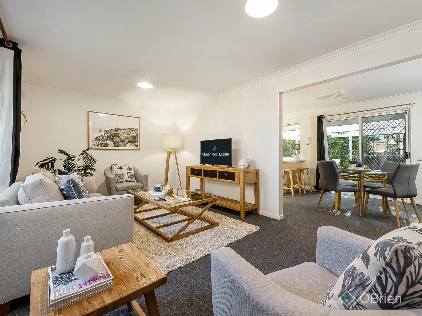 Main view of Homely house listing, 5 Mowbray Court, Carrum Downs VIC 3201