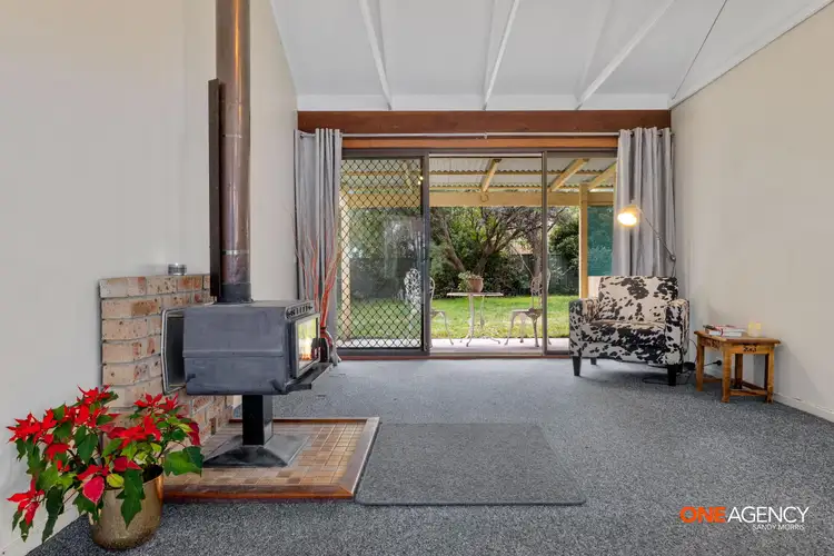 Second view of Homely house listing, 25 Marconi Crescent, Kambah ACT 2902