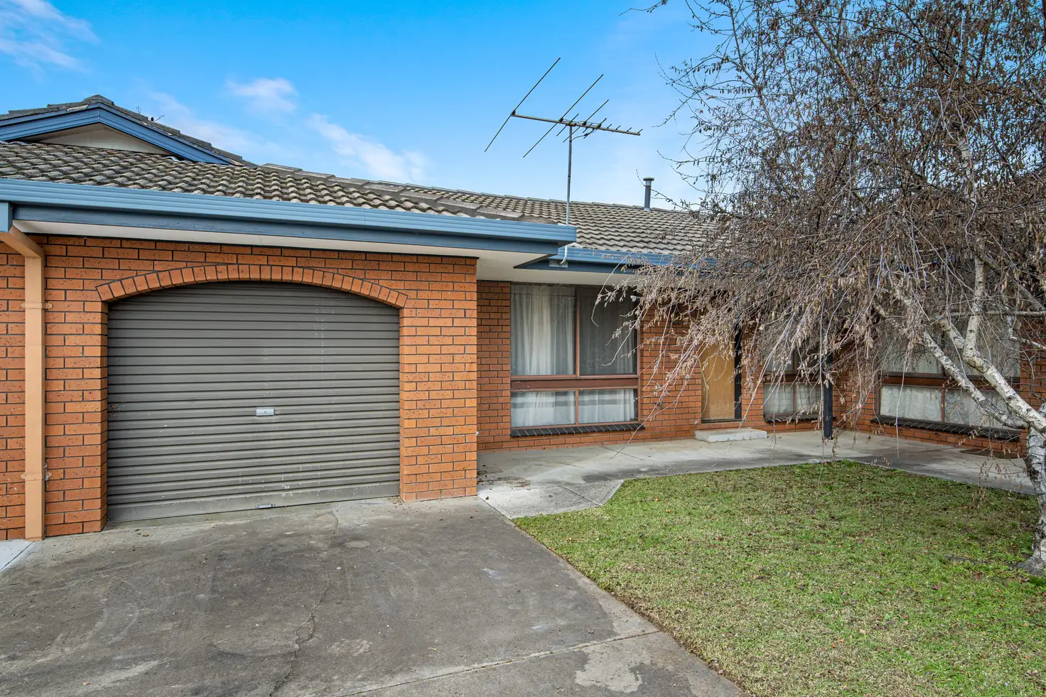 Main view of Homely unit listing, 5/432 Kotthoff Street, Lavington NSW 2641