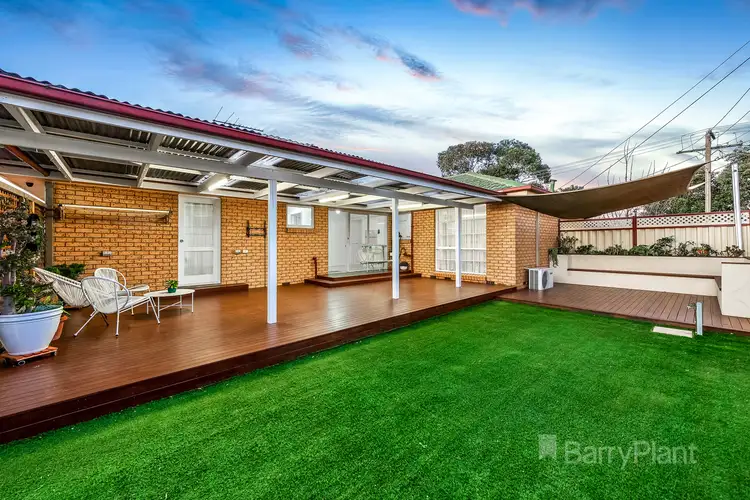 20 Lovell Drive, St Albans VIC 3021