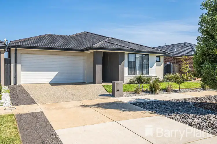 57 Owarra Boulevard, Mount Duneed VIC 3217