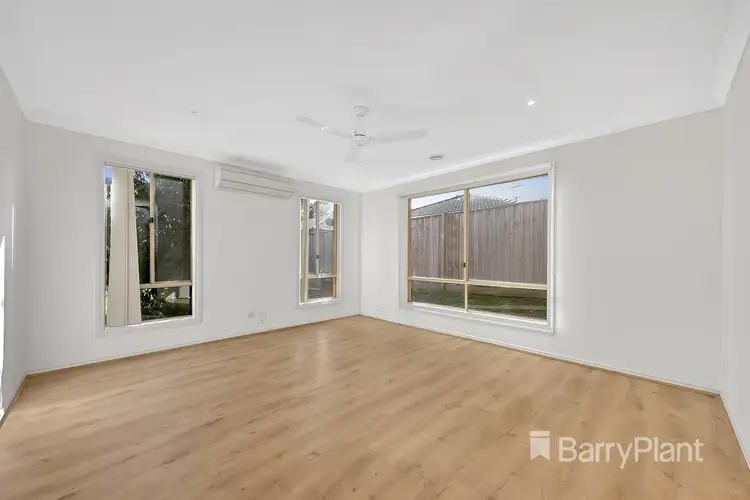 Fifth view of Homely house listing, 1 Kakadu View, South Morang VIC 3752
