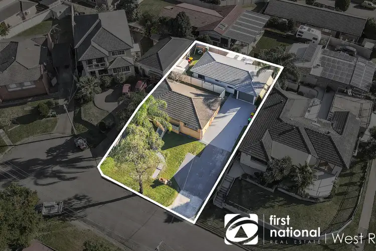 2 Gindurra Close, Hammondville NSW 2170