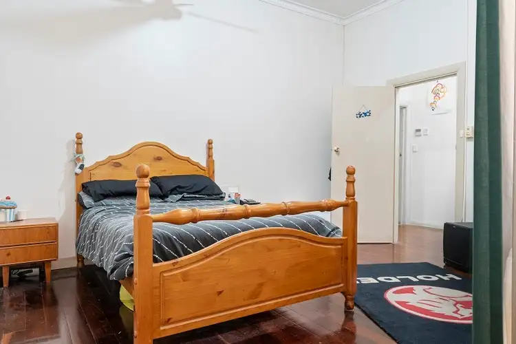 Fifth view of Homely house listing, 5 Garrett Road, Glossop SA 5344