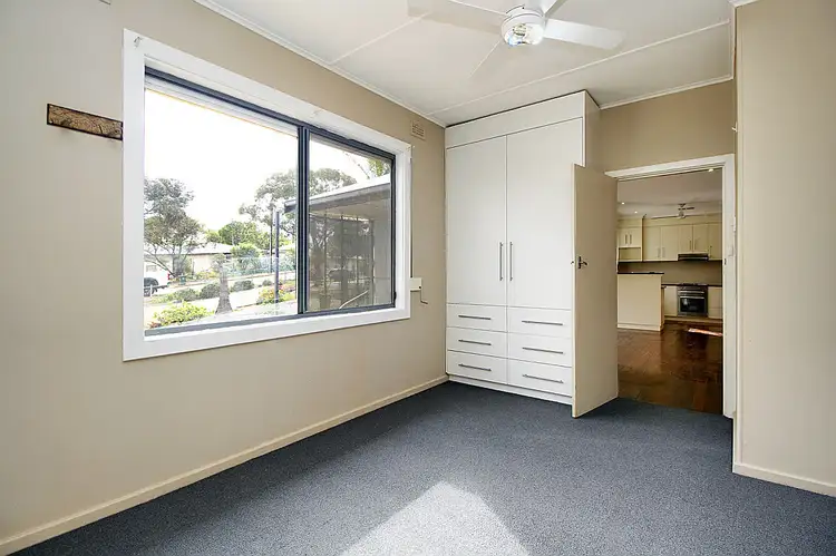 Fifth view of Homely house listing, 9 Aleppo Street, Loxton SA 5333