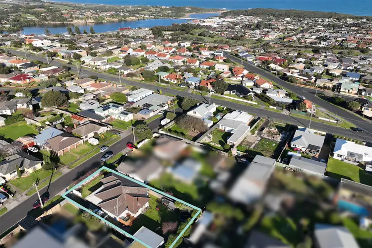 Second view of Homely house listing, 7 Phillips Street, Warrnambool VIC 3280