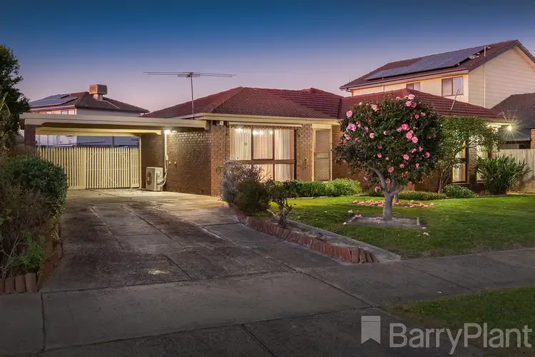 15 Turramurra Drive, Keysborough VIC 3173