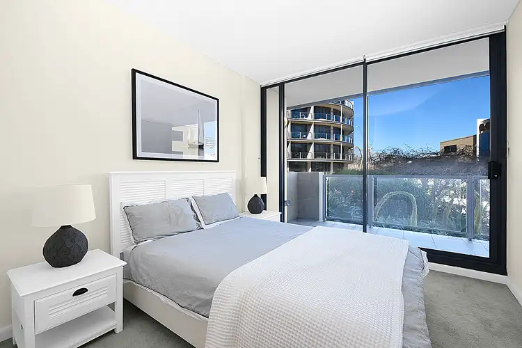 Fifth view of Homely apartment listing, 304/45 Shelley Street, Sydney NSW 2000