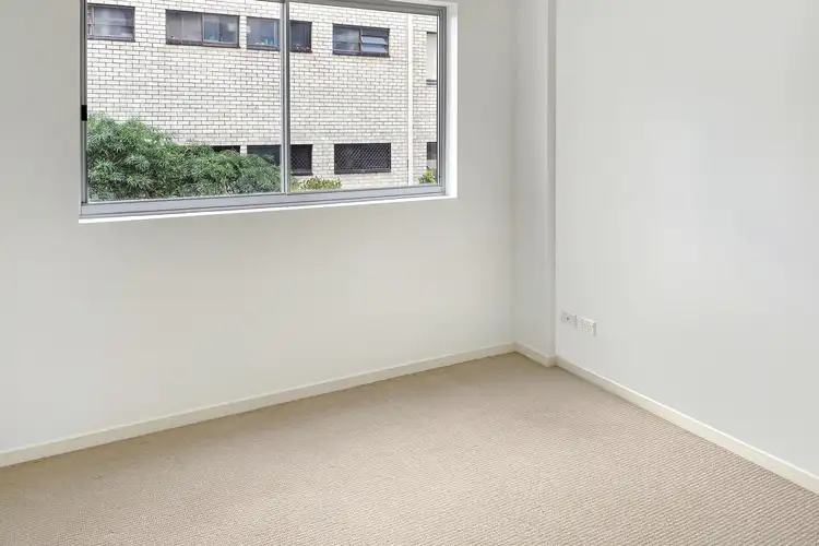 Fifth view of Homely unit listing, 123/21 Cypress Avenue, Surfers Paradise QLD 4217