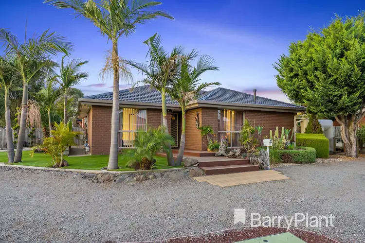 1 Tanunda Mews, St Albans VIC 3021