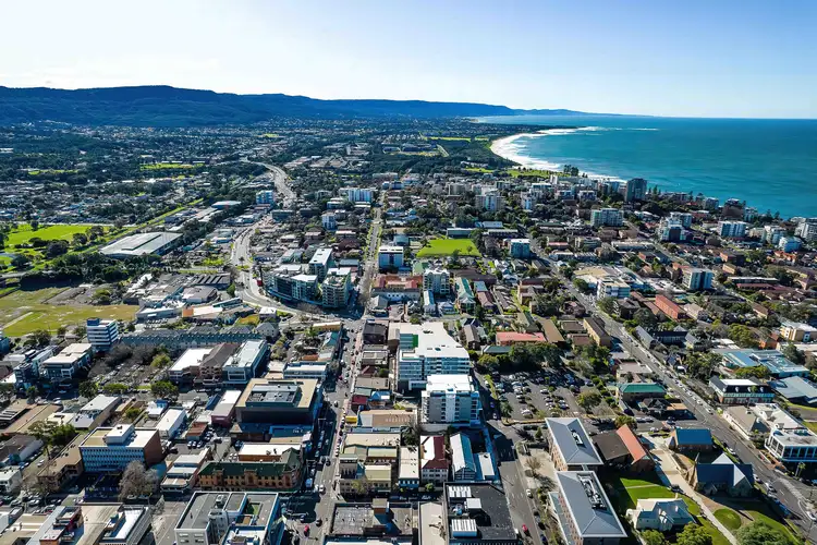 Third view of Homely unit listing, 401B/6 Thomas Street, Wollongong NSW 2500