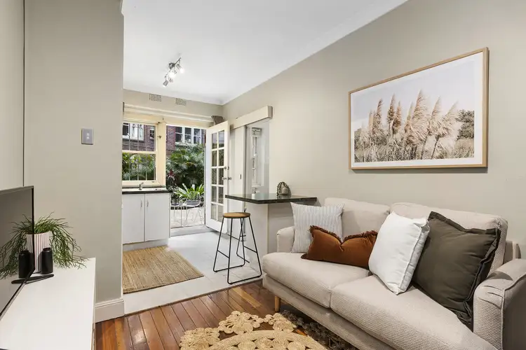 2/4 McDonald Street, Potts Point NSW 2011