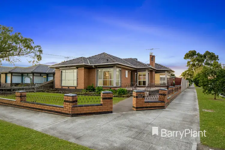 20 Metherall Street, Sunshine North VIC 3020