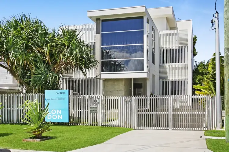 Second view of Homely semi-detached listing, 1/25 Petrel Avenue, Mermaid Beach QLD 4218
