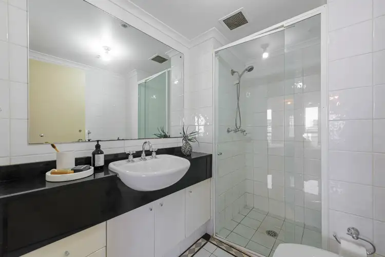 Sixth view of Homely apartment listing, Level 19/348-352 Sussex Street, Sydney NSW 2000