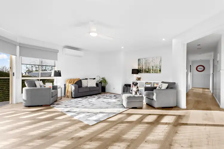 1/9 Main Road, Hepburn Springs VIC 3461