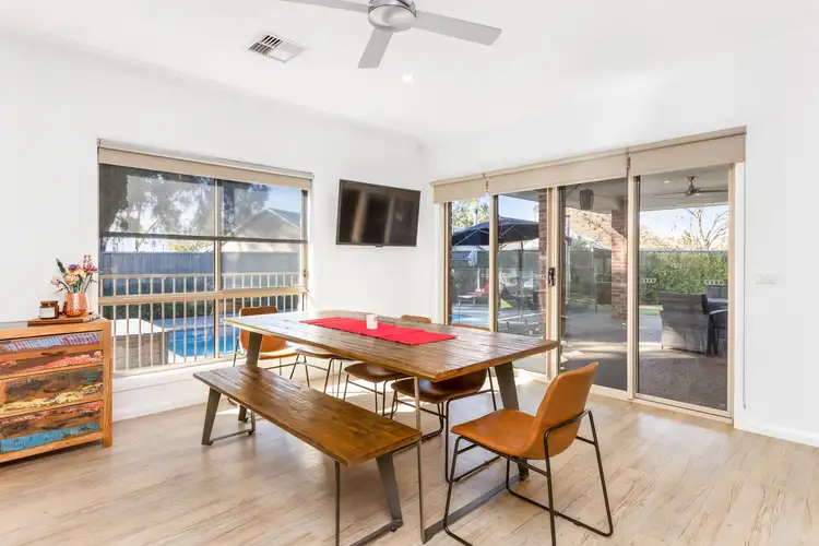 Sixth view of Homely house listing, 6 Ella-Mae Court, Red Cliffs VIC 3496