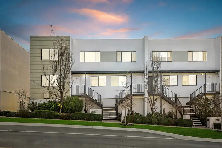 46 Whitrod Avenue, Casey ACT 2913