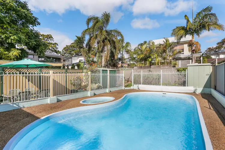 2 Milford Road, Miranda NSW 2228