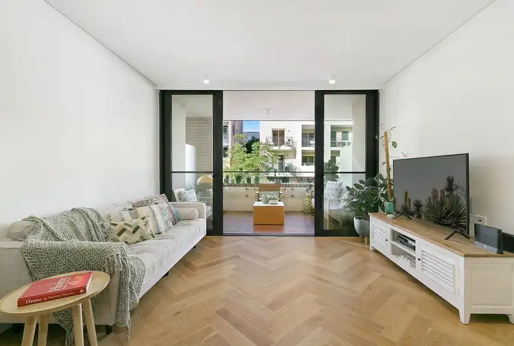 203/46-54 Harbour Street