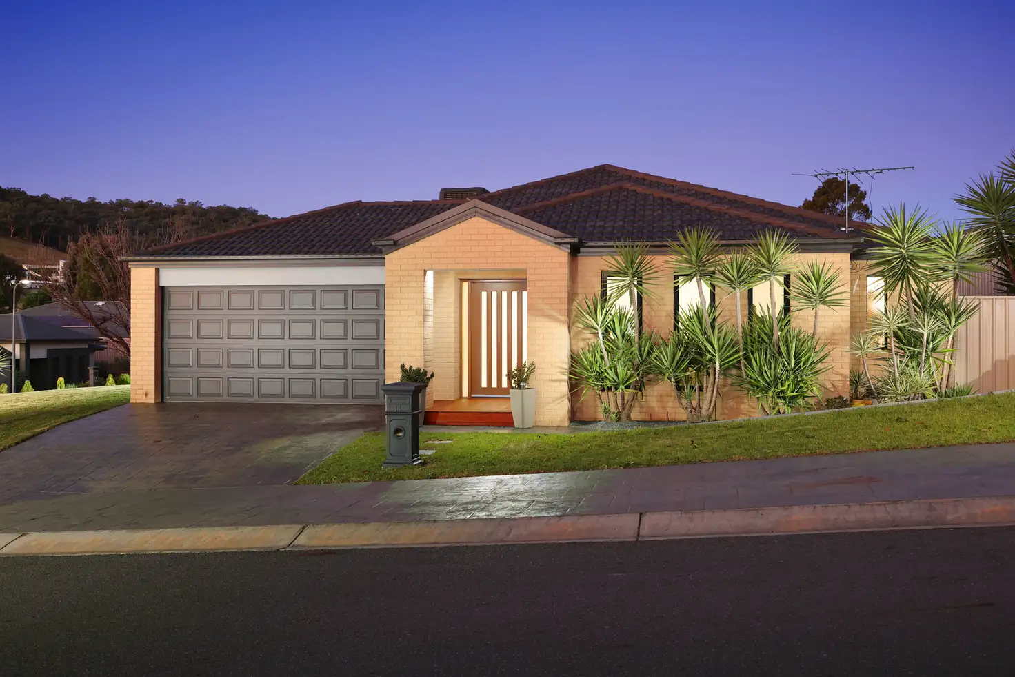 Main view of Homely house listing, 14 Craig Circuit, Leneva VIC 3691