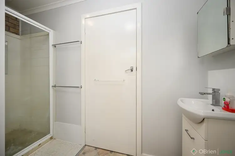 Fifth view of Homely unit listing, 2/70 Docker Street, Wangaratta VIC 3677