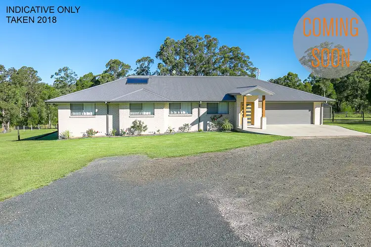 40 Hillview Drive, Yarravel NSW 2440