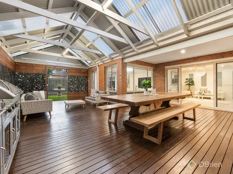 43 Lats Avenue, Carrum Downs VIC 3201