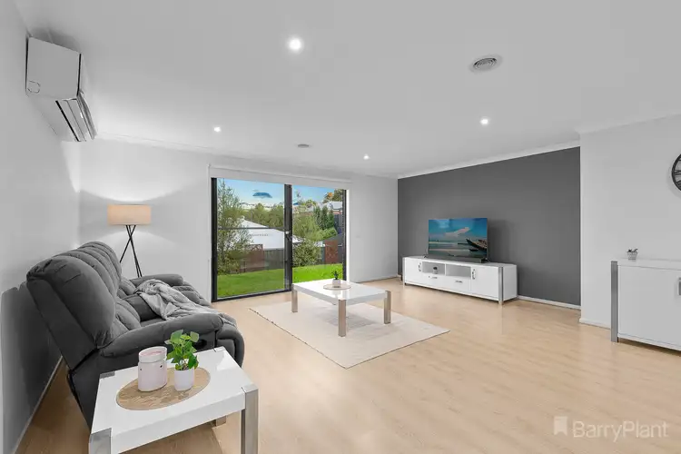 Fifth view of Homely house listing, 15 Tahoe Circuit, Pakenham VIC 3810