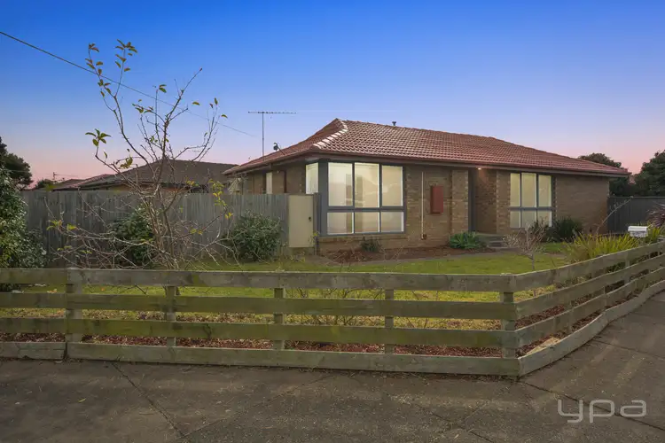 Second view of Homely house listing, 2 Glamorgan Avenue, Werribee VIC 3030