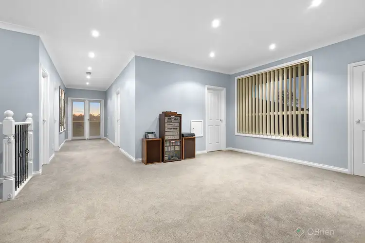 Sixth view of Homely house listing, 10 Hibberd Court, Berwick VIC 3806