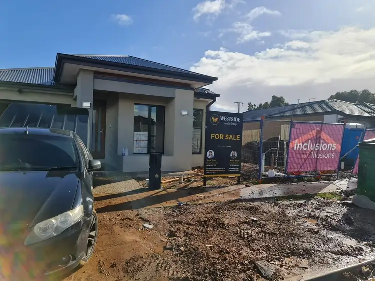 31 Miandad Street, Rockbank VIC 3335