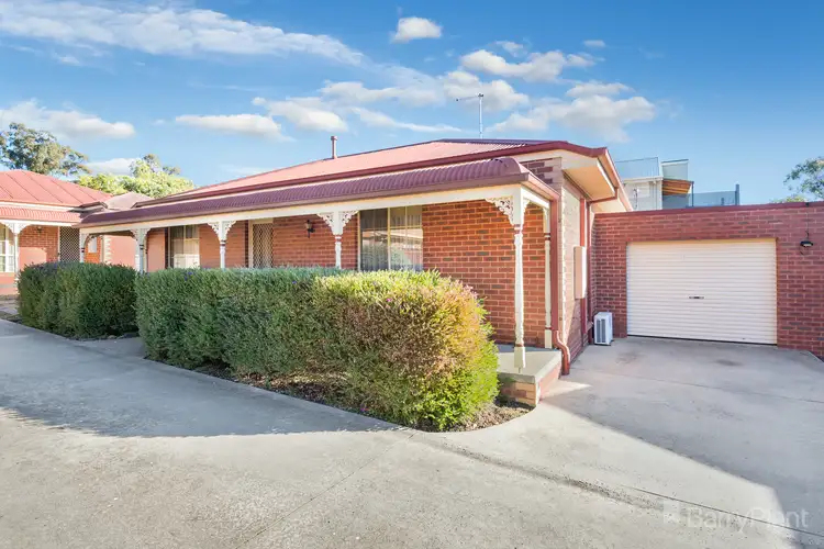 Main view of Homely unit listing, 2/62 Keck Street, Flora Hill VIC 3550