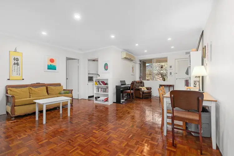 Main view of Homely unit listing, 18/19 Queens Road, Westmead NSW 2145