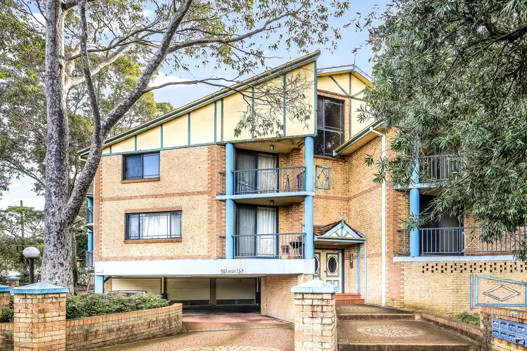 4/11 Oakes Street, Westmead NSW 2145
