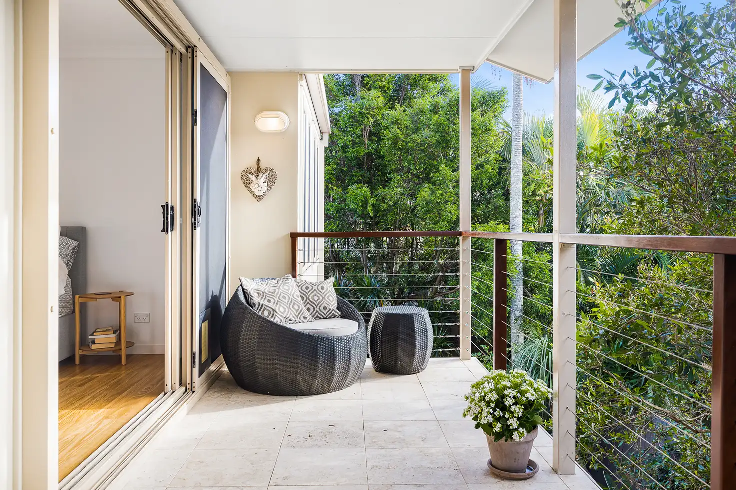 Main view of Homely semi-detached listing, 2/5 Cedar Court, Burleigh Heads QLD 4220