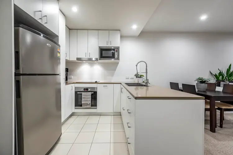 Third view of Homely apartment listing, 37/10 Lonsdale Street, Braddon ACT 2612
