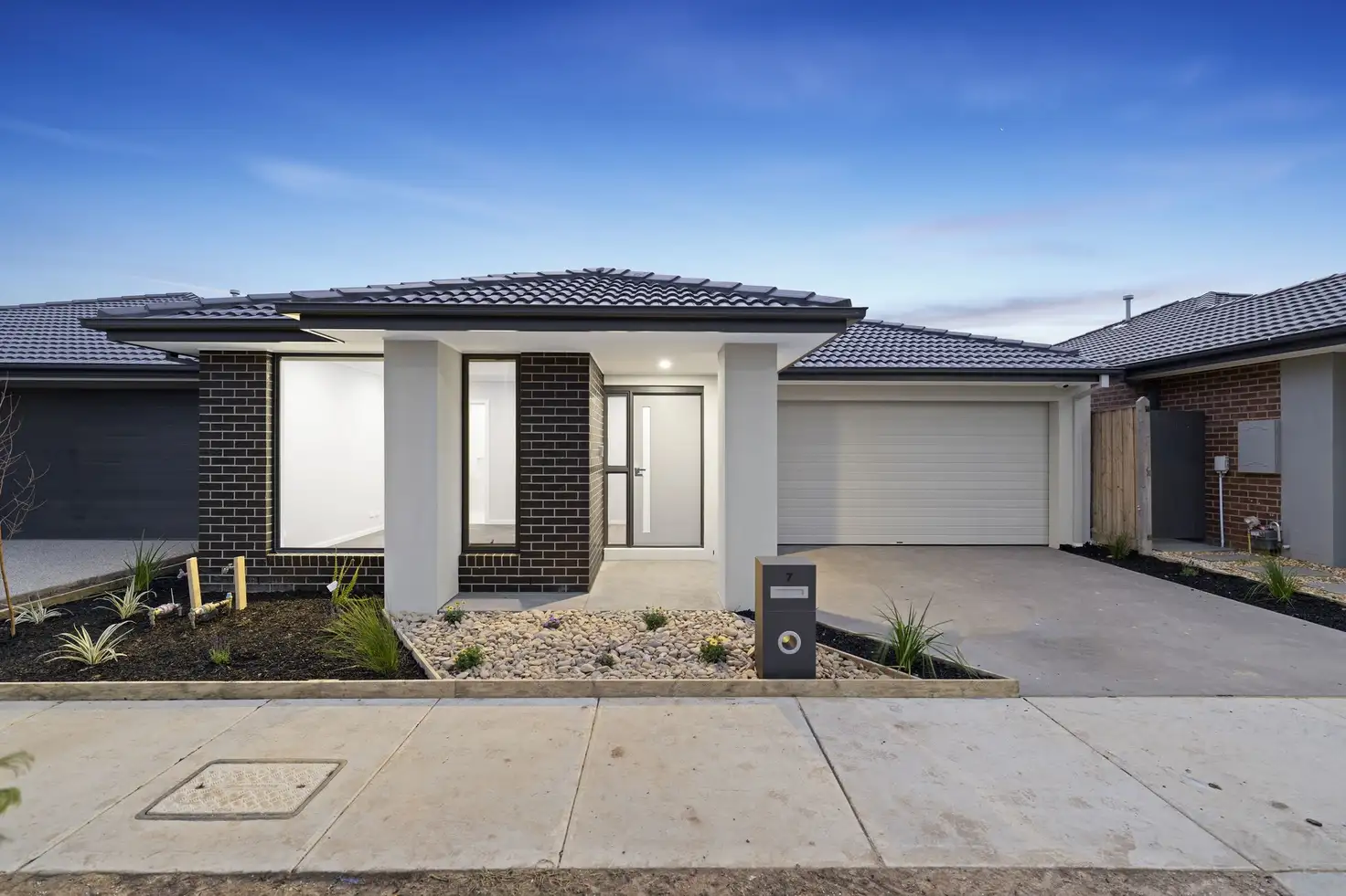 Main view of Homely house listing, 7 Hearthstone Circuit, Clyde North VIC 3978