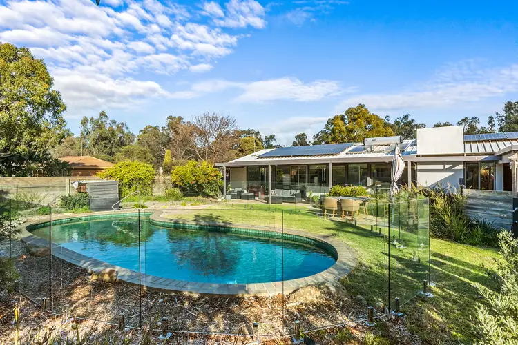 2 Hurt Street, Violet Town VIC 3669