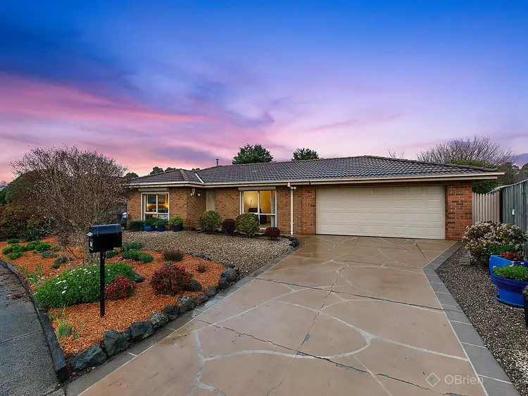 117 Lawless Drive, Cranbourne North VIC 3977