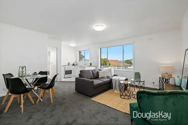 10/12 Cranbourne Avenue, Sunshine North VIC 3020