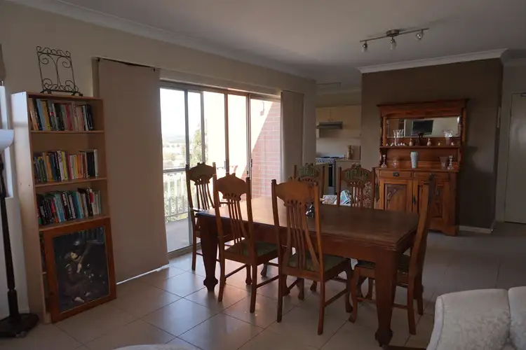 17/33 Ottiwell Street, Goulburn NSW 2580