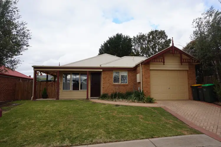 9 Holland Street, Goulburn NSW 2580
