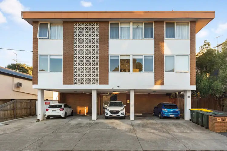 1/71 Westbury Street