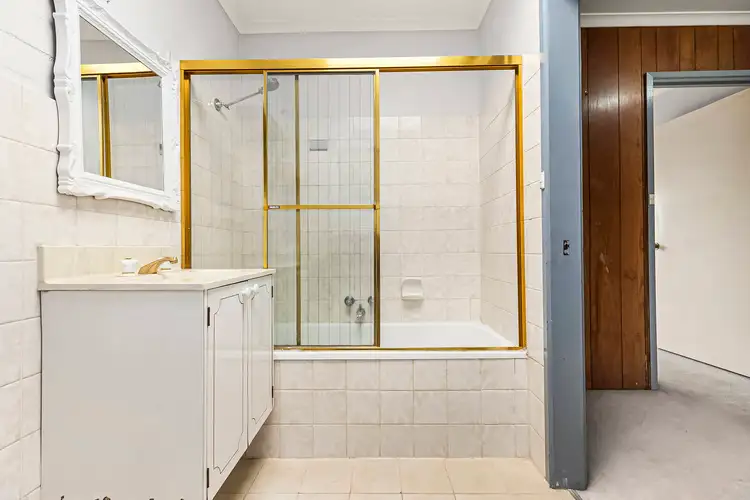 Fifth view of Homely unit listing, 8/9 Grandview Avenue, Maribyrnong VIC 3032