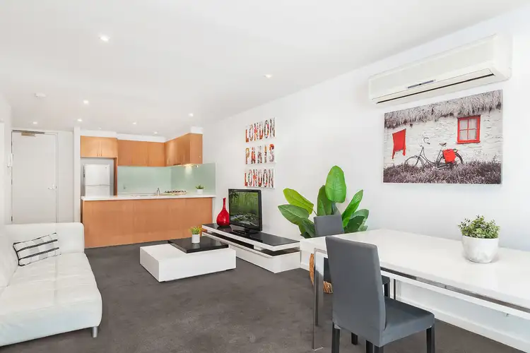 711/250 Barkly Street, Footscray VIC 3011