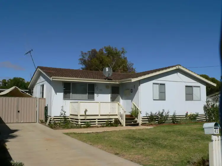 40 Cullen Street, Katanning WA 6317